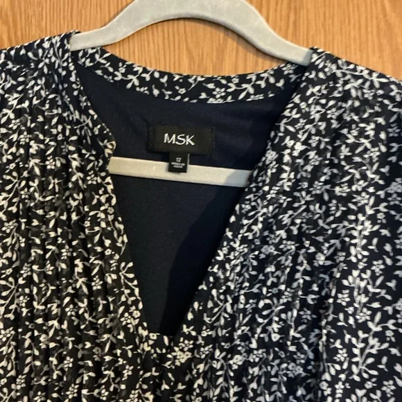 MSK Black & White Floral Dress Size 12 – Flowy Midi, Short Sleeve, Tie Back - Picture 3 of 4